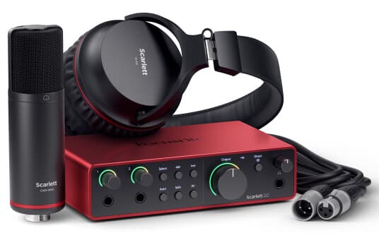 Focusrite Scarlett 2i2 Studio 4. generasjons lydkortpakke