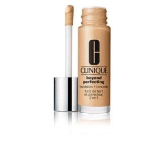 Clinique Beyond Perfecting Foundation + Concealer - Dame - 30 Ml